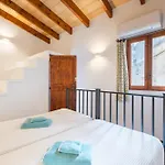 Casa Romana Holiday home *